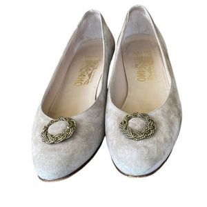Salvatore Ferragamo vintage suede Narrow kitten heels size 7 1/2 AA
